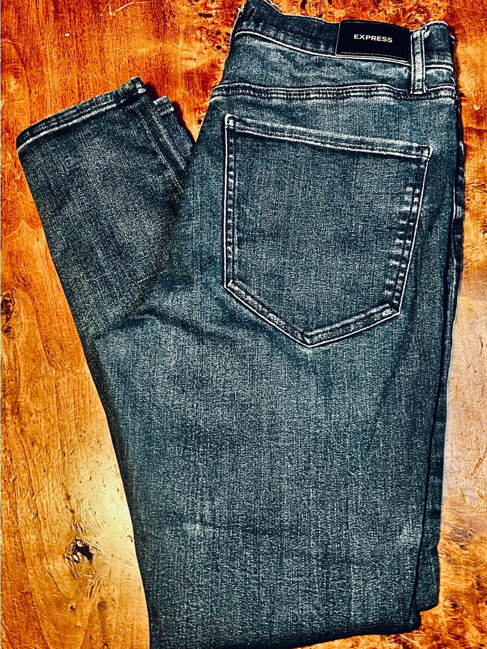 Express Women's Skinny High Rise Hyper Stretch Jeans in Blue Wash